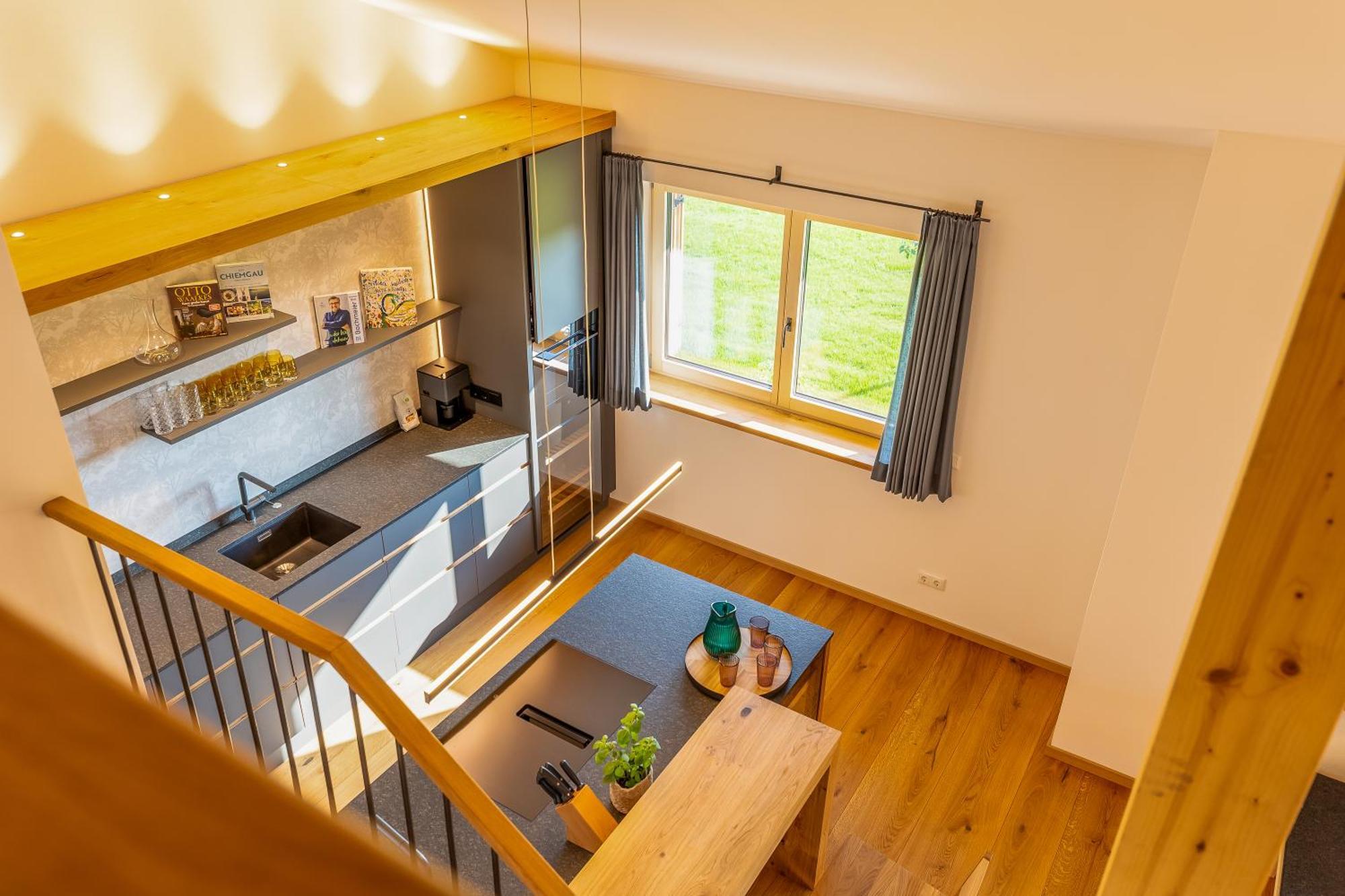 Graf Chiemo Suites - Direkt Am Chiemsee Mit Separatem Seezugang Химинг Экстерьер фото