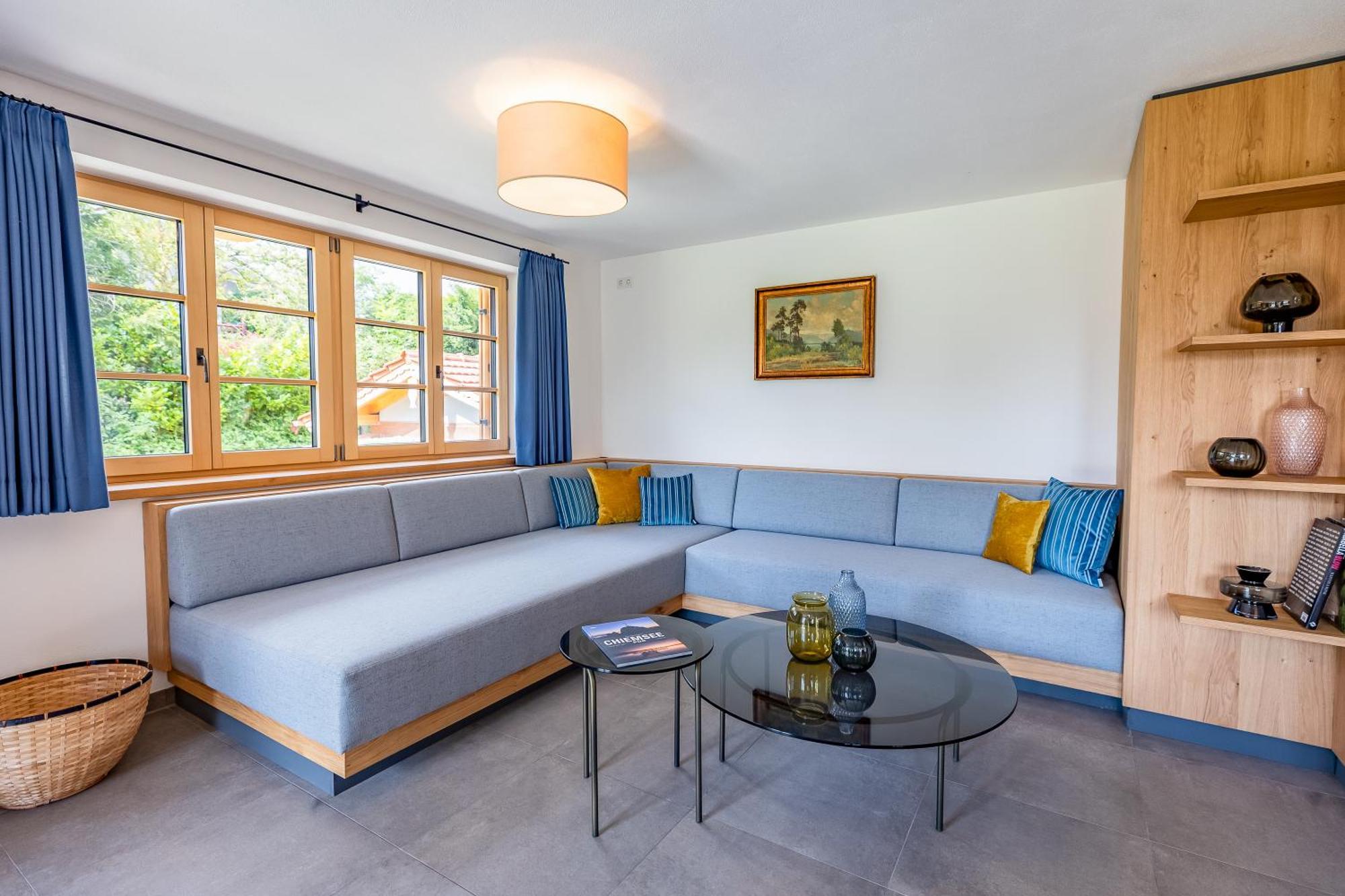 Graf Chiemo Suites - Direkt Am Chiemsee Mit Separatem Seezugang Химинг Экстерьер фото